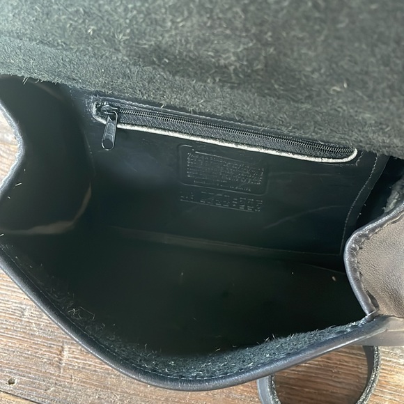 Post Pouch black leather satchel cross body purse EUC - Picture 11 of 12